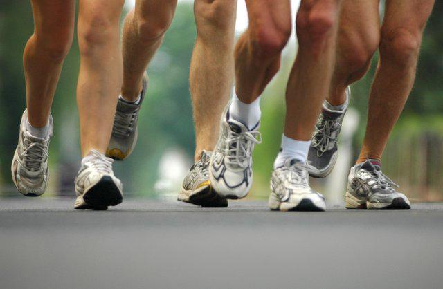 KiSSedmonton's tweet photo. .@MikeCHalut & Helena will be wiggling in @yegpriderun this wknd #BouncePride http://t.co/i9UtsZU0kN #yegpride #yeg http://t.co/9Mut3uw3f8