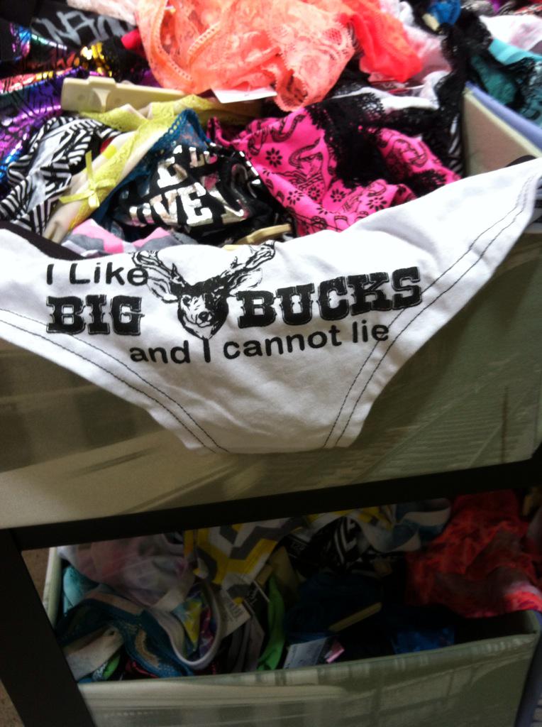 riss7xo's tweet image. Some random Buckhorn pride in Dickson City yesterday. #PennsylvaniaProblems