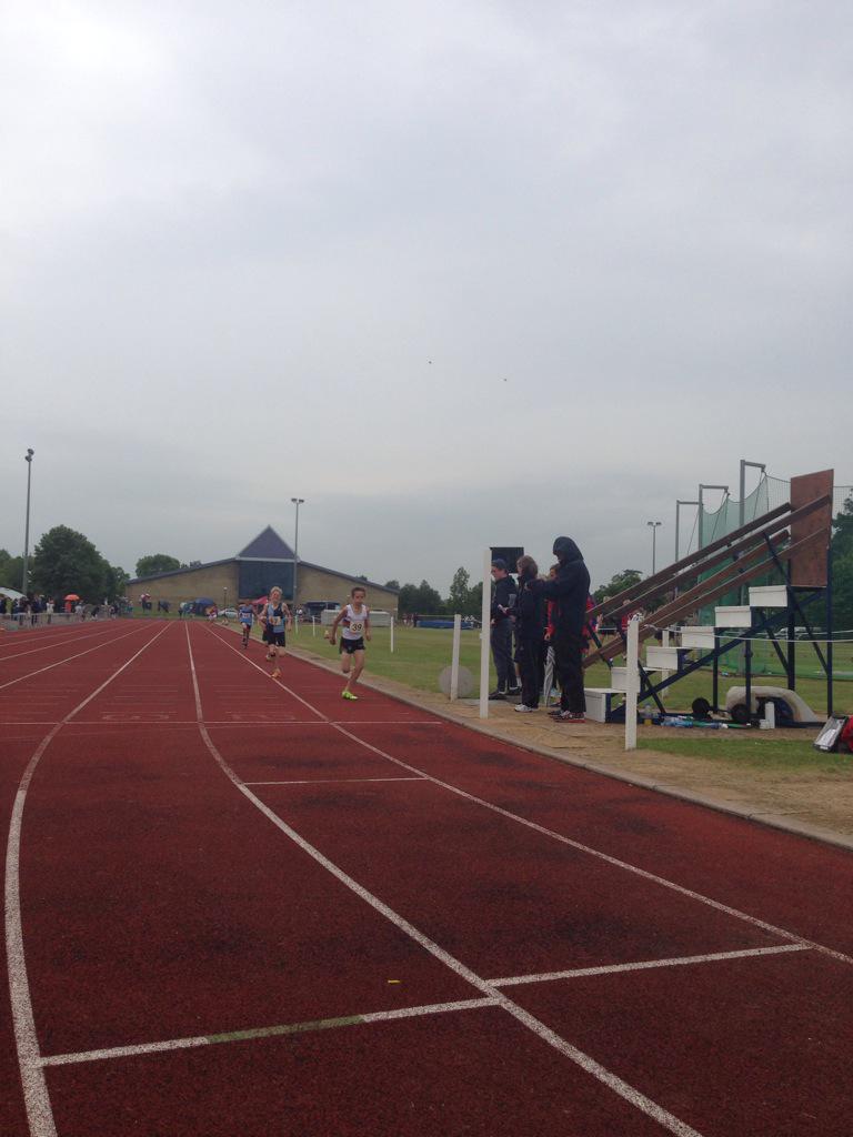 MPS_Sport's tweet photo. @millfieldtrack Another 1st Place for our U13 Boy in the 800m @mikeybaxter84 #toprunning #paceking http://t.co/D6mOqIMtHc