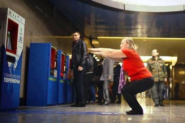 ValaAfshar's tweet photo. Subway ticket machine accepts 30 squats as its payment.

Is this a #futureofwork employee wellness programs?

http://t.co/kjF5kZqVom