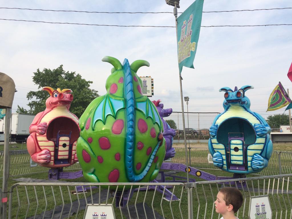BotkinsCarousel's tweet image. Great rides this year! $15 All Day wristbands! #Carousel2015
