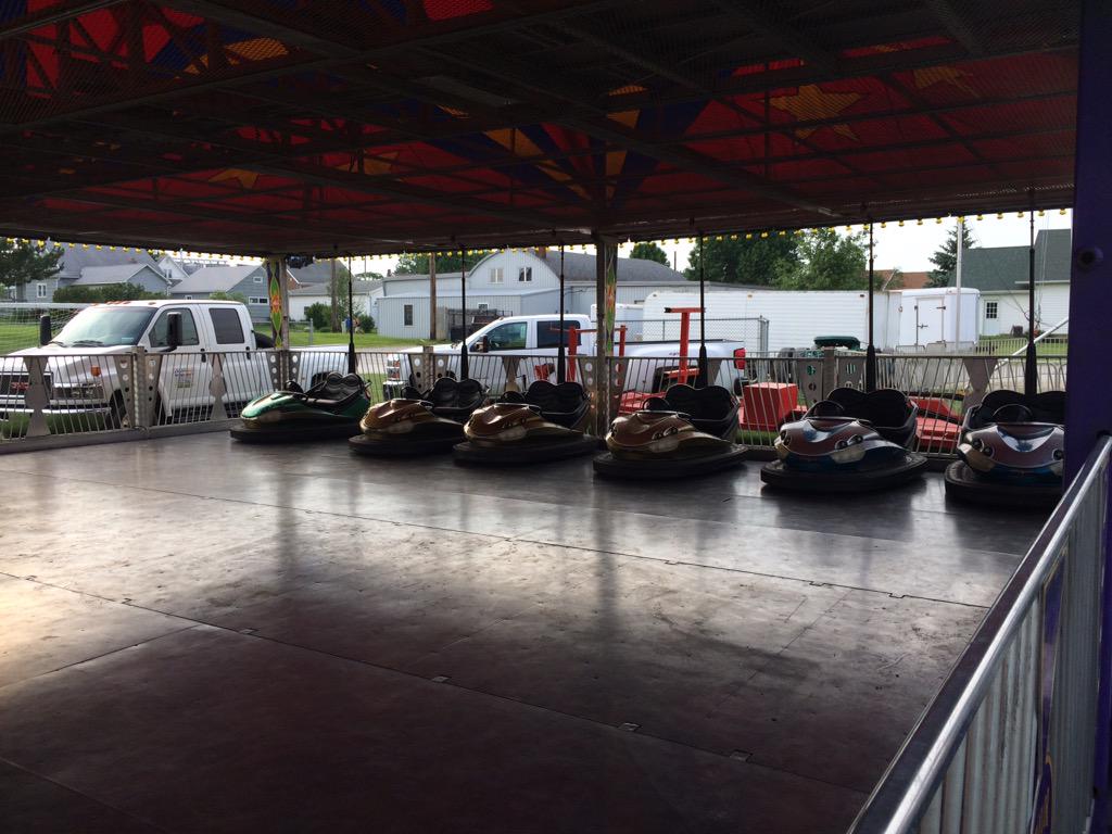 BotkinsCarousel's tweet image. Great rides this year! $15 All Day wristbands! #Carousel2015