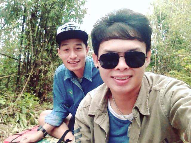 YoRetash's tweet image. เพิ่งทะลุอุโมงมาพึ่งเคนเล่นน