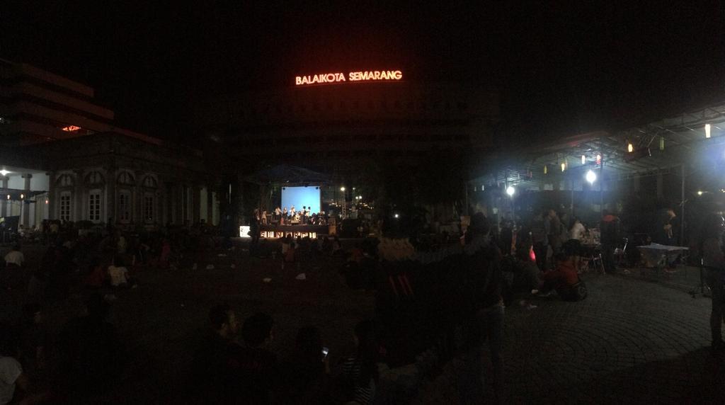 makin malam makin panaas