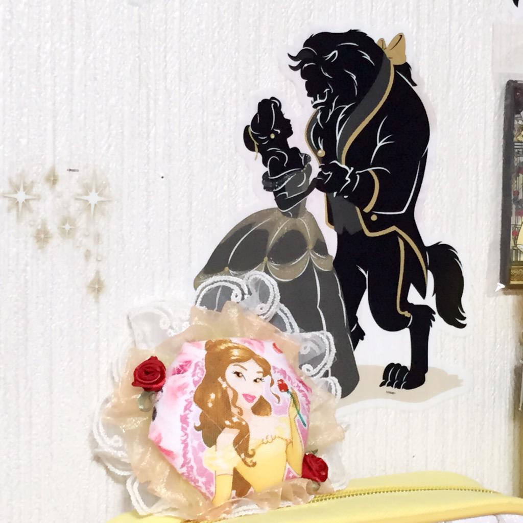 BGR_DISNEY's tweet image. お姉ちゃんからもらったブローチどうしようか未だに迷ってる💦💛💛大切に大切にしたいから、使うことなさそう←
じゃあね🙋🏻😌💚💛

#るんふじコレクション
#APmagic