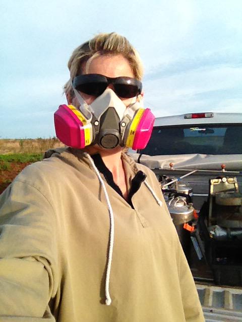 DeaneJorgenson's tweet photo. You know it's #distractinglysexy when you're apply pesticide in R&amp;D.  Watch out! http://t.co/xyuABe6BLb