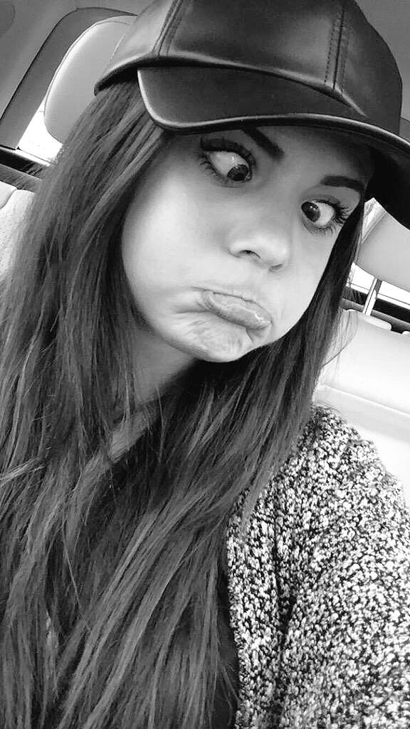 CallmeEm23's tweet image. 