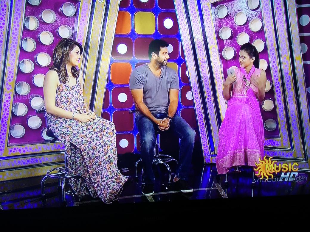 Sun Music Watch Romeo Juliet Live With Hansika And Jeyam Ravi You Can Call Orskype Us Sunmusicsm Ihansika Actor Jayamravi Http T Co Khoa8e1yze