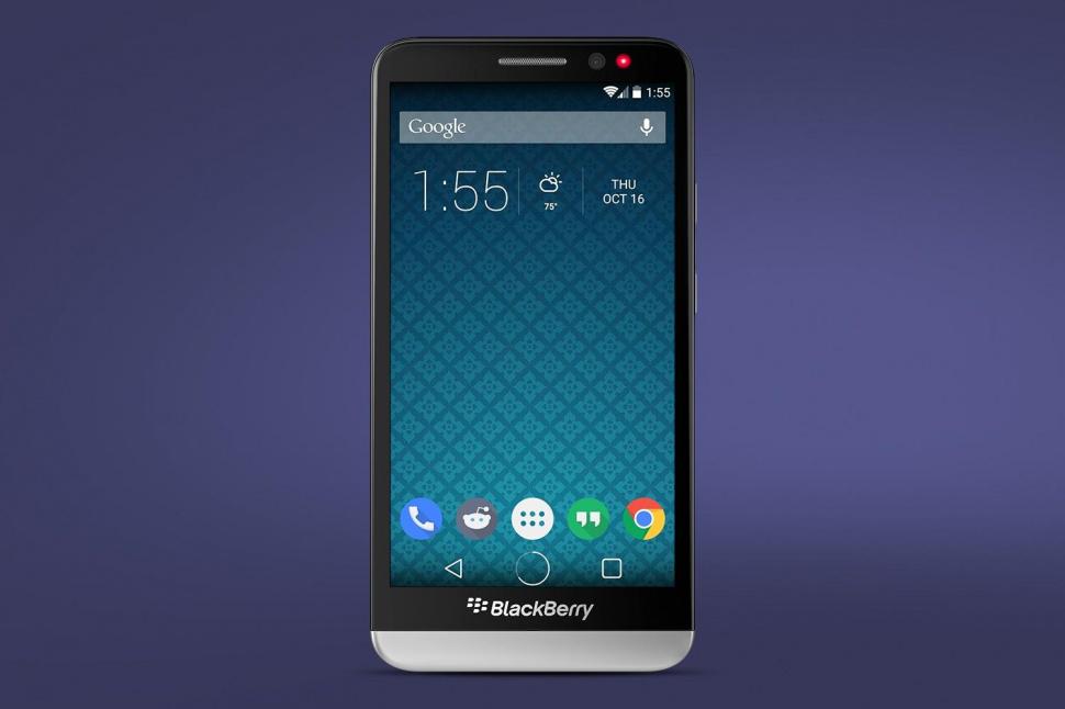 DigitalTrends's tweet image. Is @Blackberry making an @Android phone? ow.ly/OegpQ