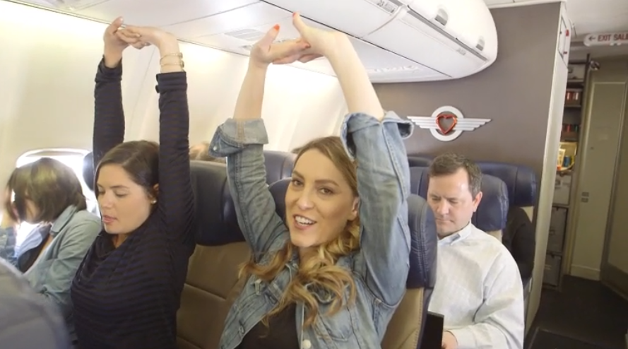 CNN's tweet photo. Got a long flight coming up? These yoga moves could help you avoid stiffness and blood clots: http://t.co/atFOtpoeN6 http://t.co/YcfuNXNuvO