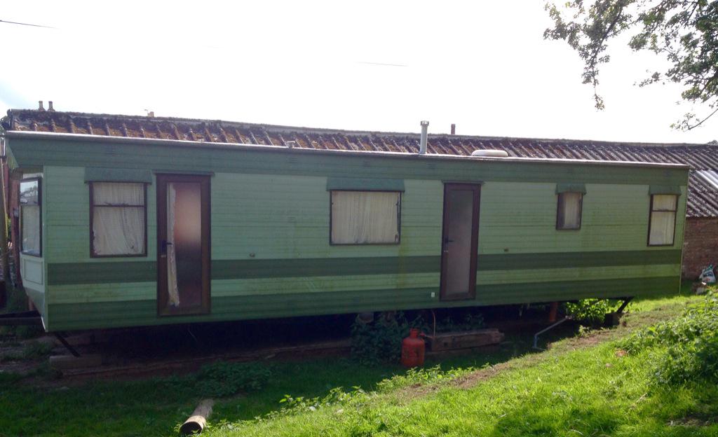 robinbebb's tweet image. FOR SALE
£1500, 12ft, 2 birth static in good condition 
Buyer collects 
#caravan #static #forsale