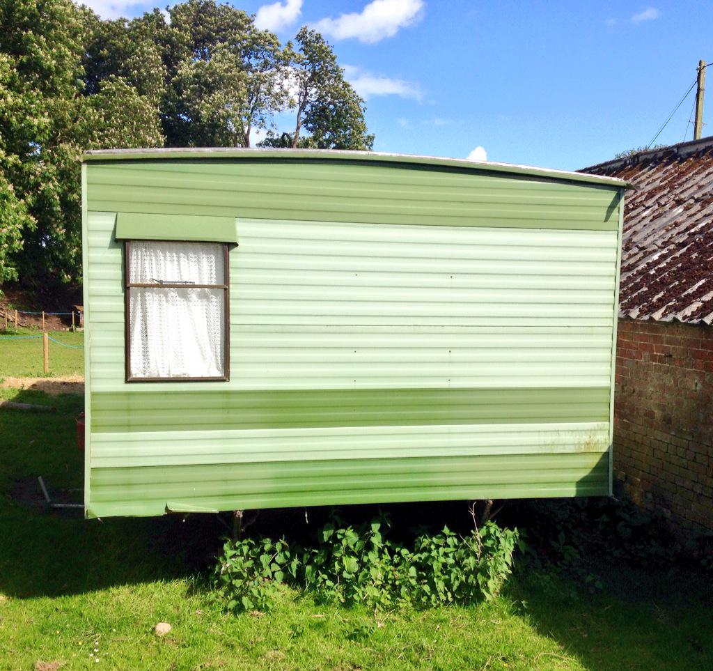 robinbebb's tweet image. FOR SALE
£1500, 12ft, 2 birth static in good condition 
Buyer collects 
#caravan #static #forsale