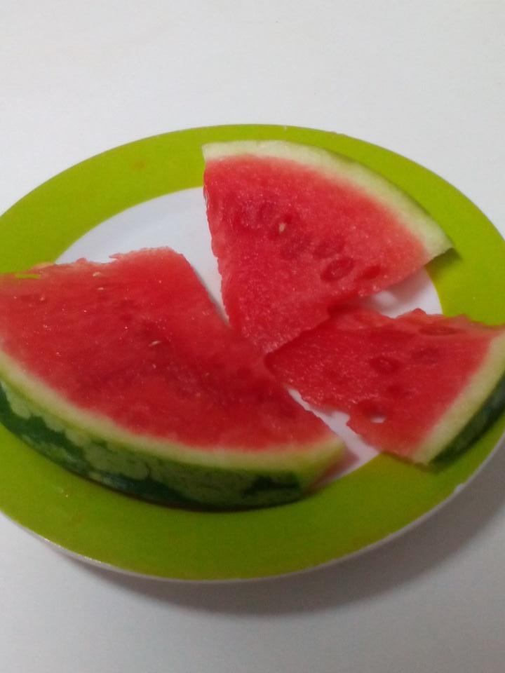 irene_pc's tweet photo. No me mates pero mira lo que tengo...😜💕🍉 @MariaaMaartin http://t.co/LjOeKpaFf7