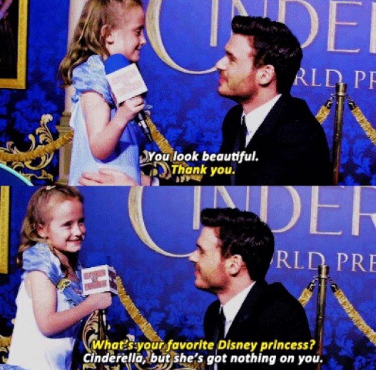 Daenerys's tweet photo. The King in the North is a true gentleman. http://t.co/U9CfthNknE