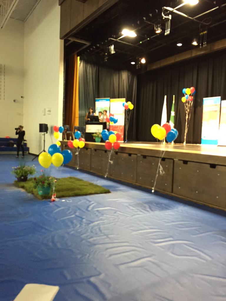 La pelletée de terre pour l'École élémentaire London Sud-ouest.