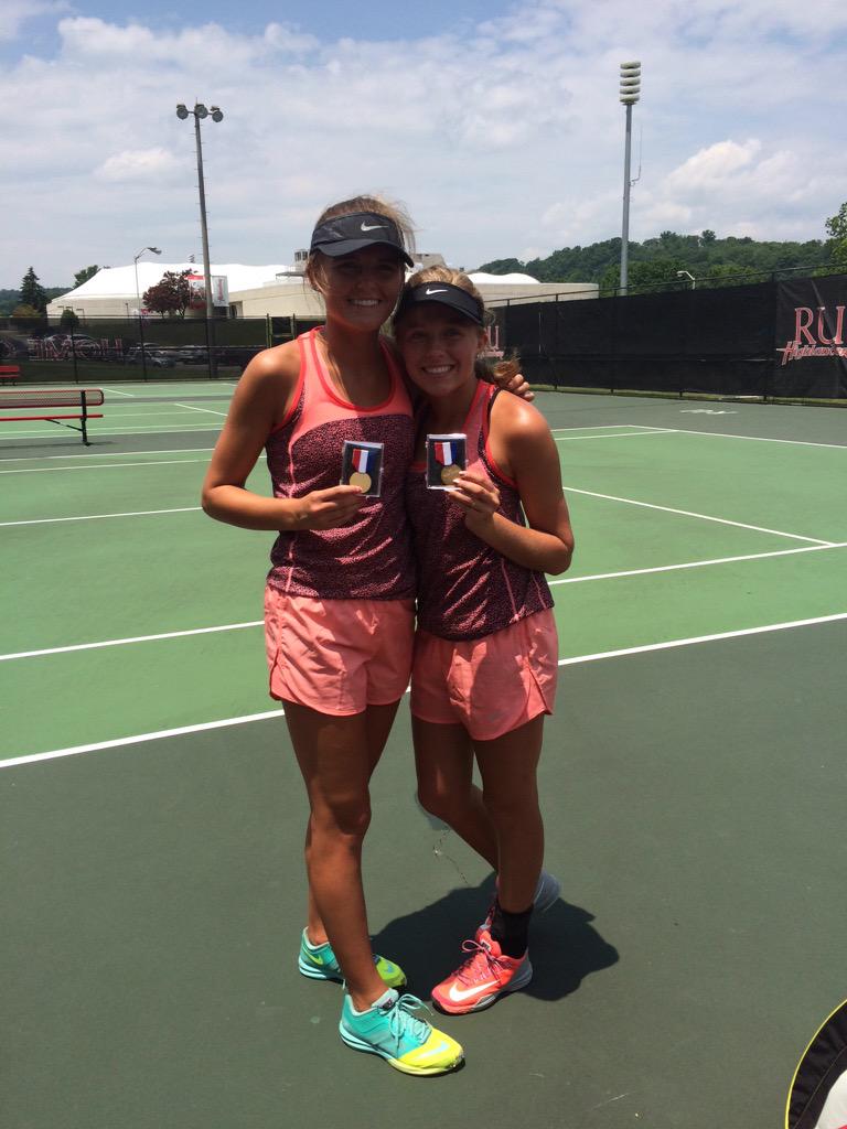 gatecitytennis's tweet image. Congrats, Rosa and Emily- doubles CHAMPIONS! 6-4 6-3. 🎾💙🏆