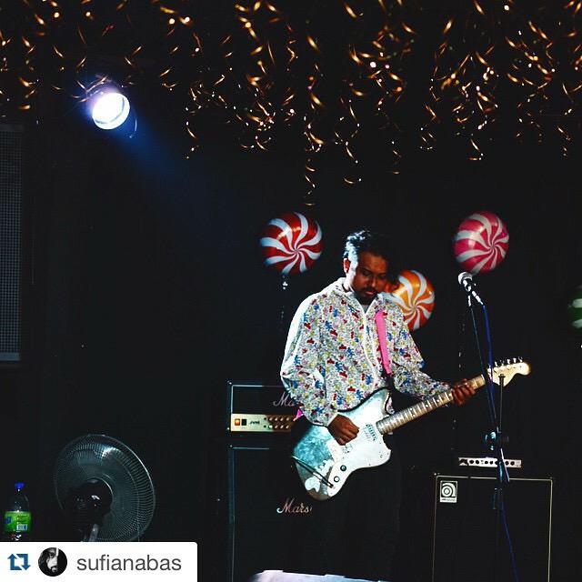 projekrabak's tweet photo. #Regram dari Sufian Abas.
• • •
#partipopnroll #mohdjayzuan #popnroll  #indierock #projekrabak #insidersatelliteipoh http://t.co/jWFVZMrVNf