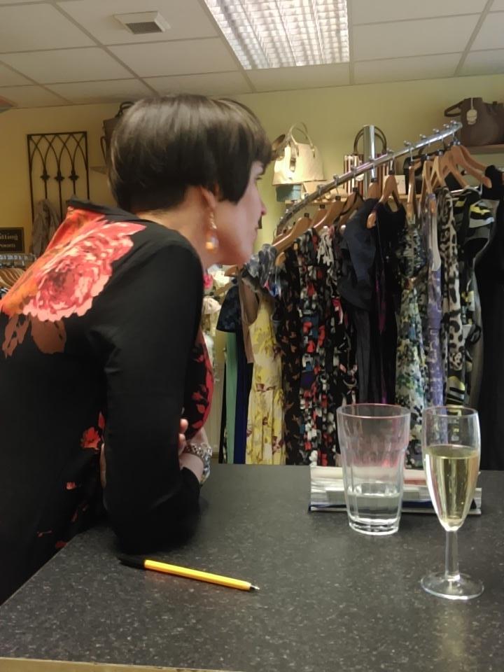 Busy busy busy tonight at our 4th birthday party! Why not get on down for a chinwag and a champagne?!? X x