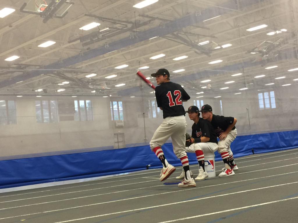 sholzinger9's tweet photo. Rain Delay in Joliet. Keeping themselves busy. @NormSanders @griffdog127 @samgreene98 @codybentlage23 http://t.co/KTIAcGMOLf