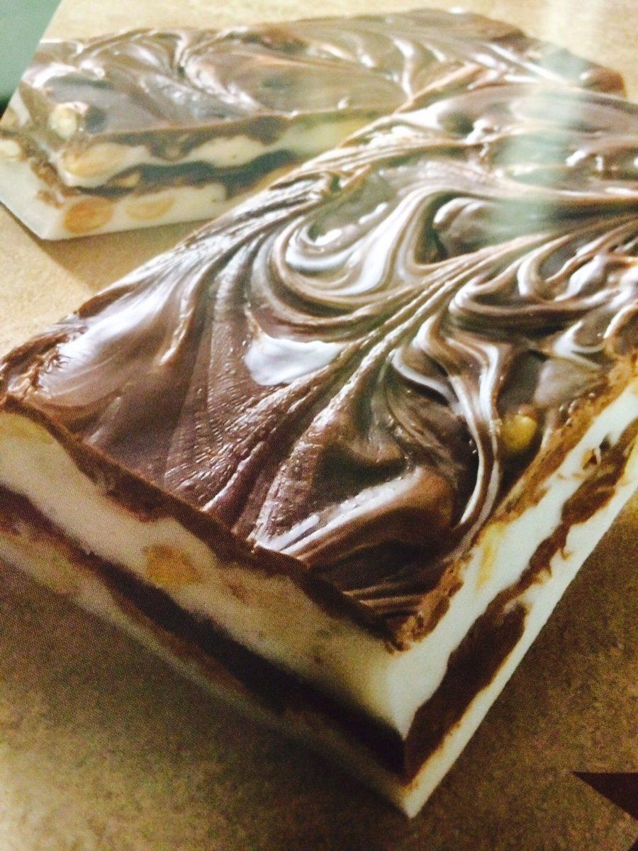 CaliforniaFudge's tweet image. 2 Lush Layers of Divinity packed full of salty peanuts, then layered with our chocolate fudge californiafudgefactory.com
