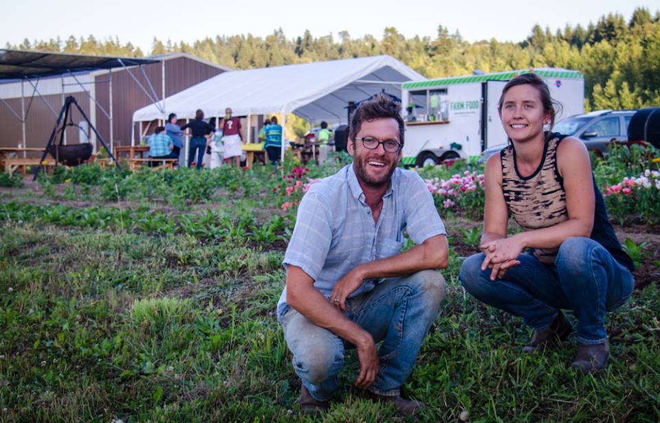 Elizabeth Miller tweet media