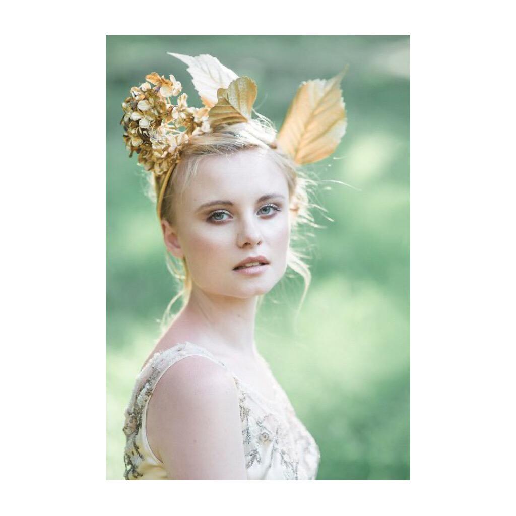 SculpturedMess's tweet photo. Blown away by this sneak peak from the bridal shoot yesterday, makeup by myself #bridal #beauty @faceCULTUREtalk http://t.co/3INBy8i46P