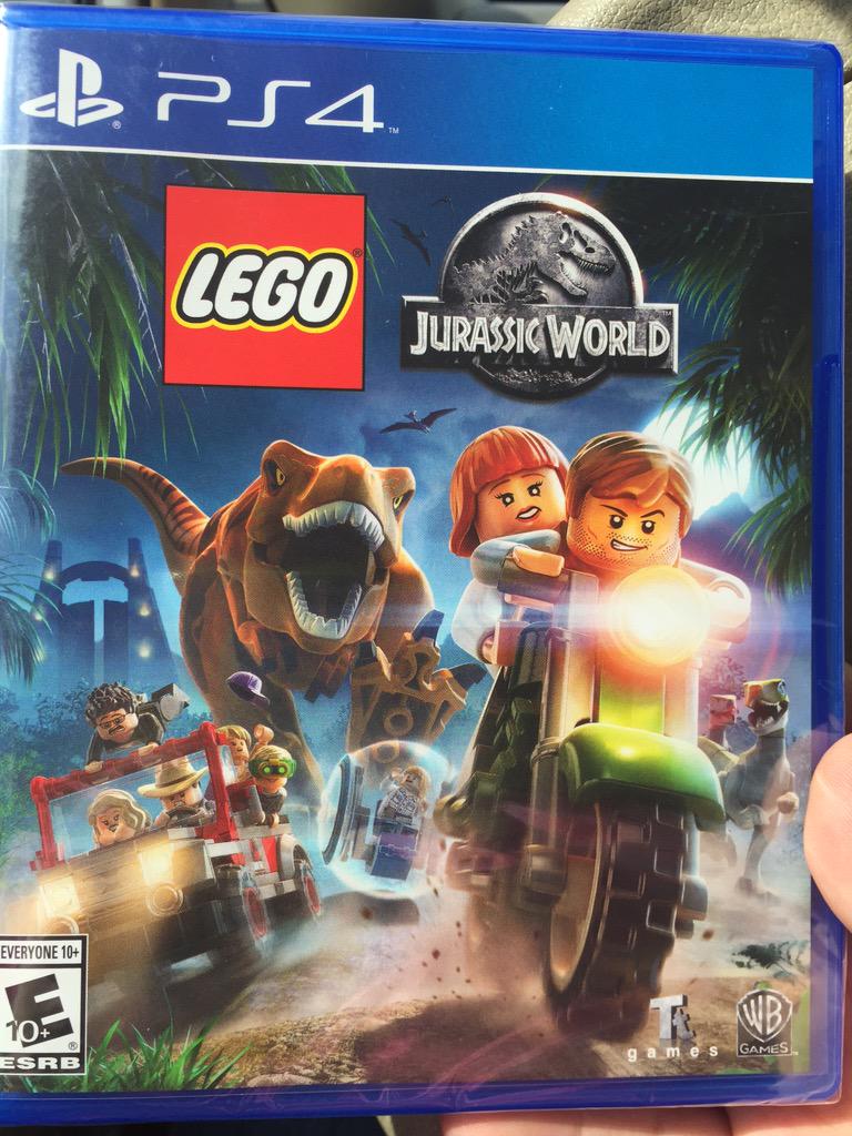 mightylauren's tweet photo. Poll: who would wanna watch me play some Lego Jurassic World on Twitch later? #notinfinity #holyshit #itsadinosaur http://t.co/1s2ddxI2lZ