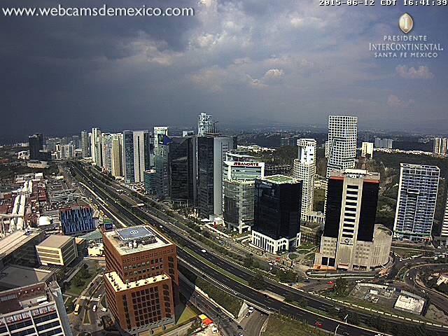 SkyAlertStorm's tweet photo. AVISO DE TORMENTA - CDMX - Núcleos de lluvia con granizo entrando por el nor-oriente de la ciudad. Avanza al centro http://t.co/Kd5PqiT8gp
