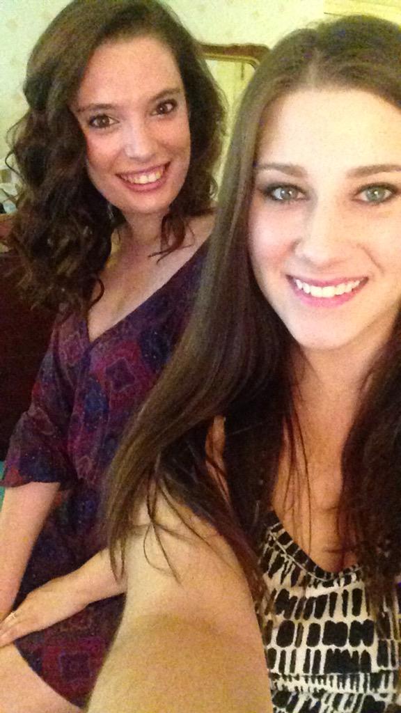 Autumnmoser's tweet photo. Happy Birthday @Linndzze I hope you have a great day! Love and miss you babe! 😘💕🍹🎉 http://t.co/0Ft0jthYxF