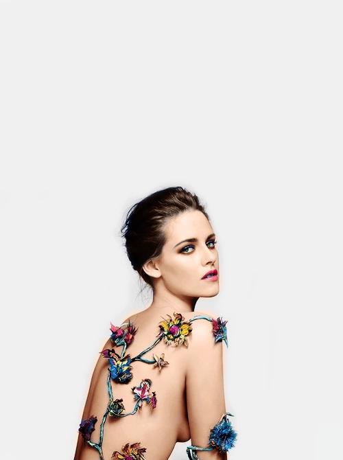 Aulia Imani . S tweet media