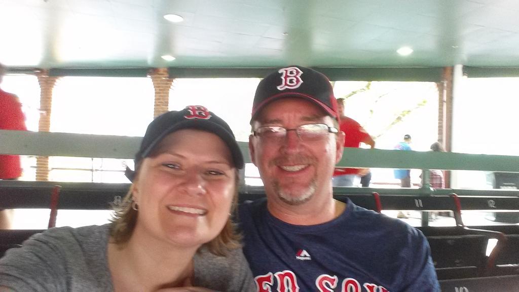 Trairai3773's tweet photo. Game time #myfenway http://t.co/nYZfdNXQ86