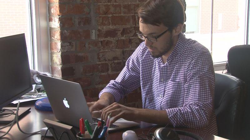WLTX's tweet photo. South Carolina Has Fastest Growing Number of Start Ups http://t.co/9KOAWGA3nH http://t.co/3PX05mciqt