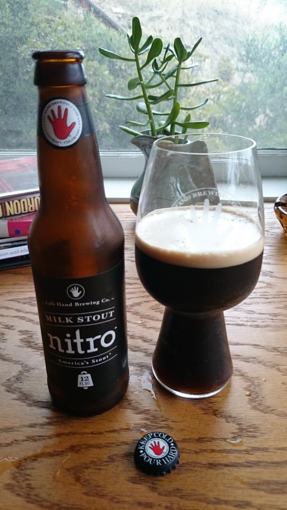 LeftHandBrewing's tweet photo. Never too late! “@bebochiva: @LeftHandBrewing 1st time pairing the right glass w/ the right beer. Finally! http://t.co/9svuzp7Hii”