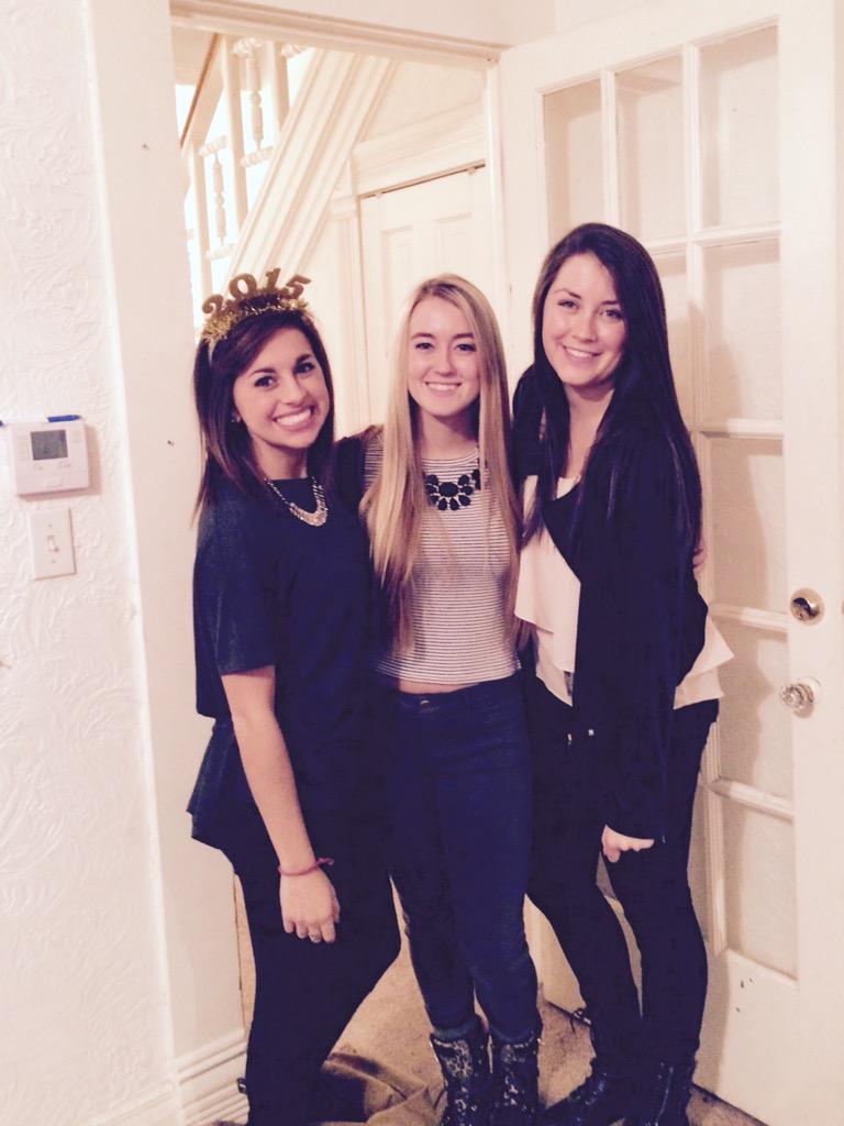 SydGeng's tweet photo. Happy Birthday, Mal! Can't wait to enjoy our adventure at Iowa State more in the fall 😘🎉 http://t.co/EXlbRdlb2e