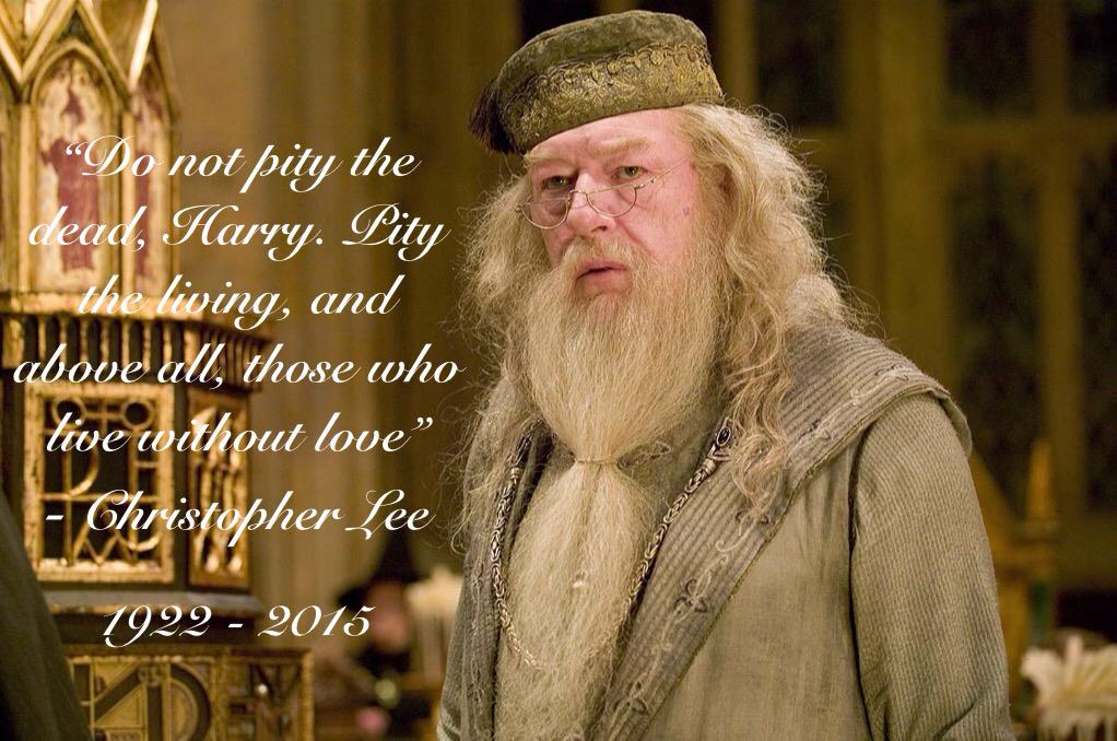 tepepeflag's tweet photo. @KaItLyNsHoUgH01 now I feel stupid! It was actually #ChristopherLee who played dumbledore. My bad! #RIPDumbledore http://t.co/mXl5AYs4WD