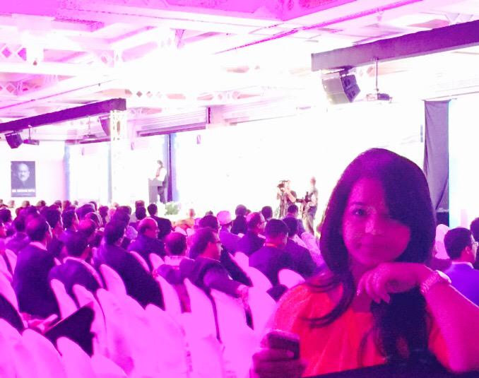 communicraftdxb's tweet photo. Fans tweeting about @ShashiTharoor @DubaiICAI 33rd annual international conference 2015 #icaidubaichapter http://t.co/fIVgSdwgh0