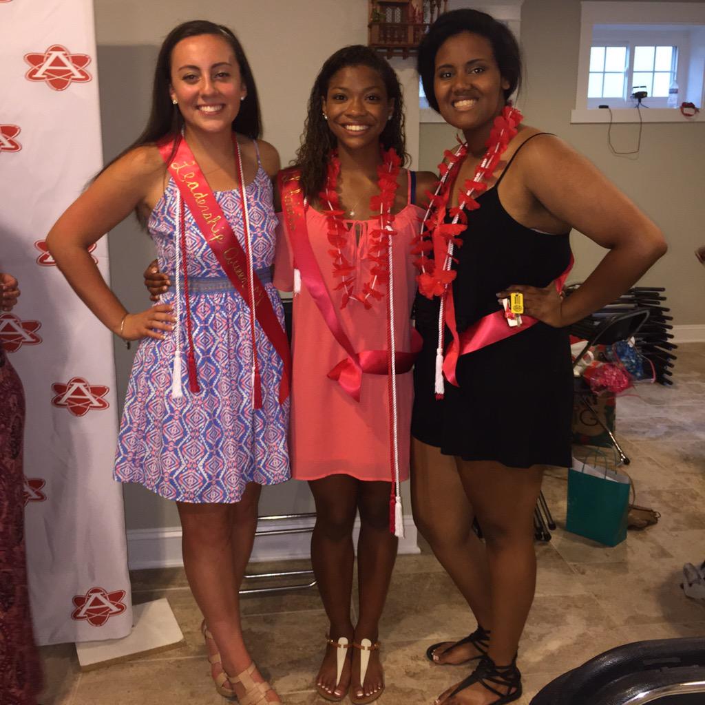 Ninerrzzzz's tweet image. Gonna miss Lship so much next year 💖😭 #itrained