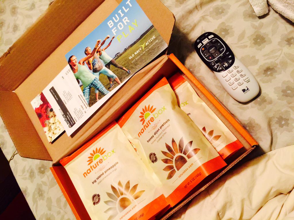 _itsLadyK's tweet photo. My Friday Night...watching Braidsmaid and snacking on NatureBox! Have you ordered yours? You should!!! #naturebox http://t.co/vBf4VSMObi