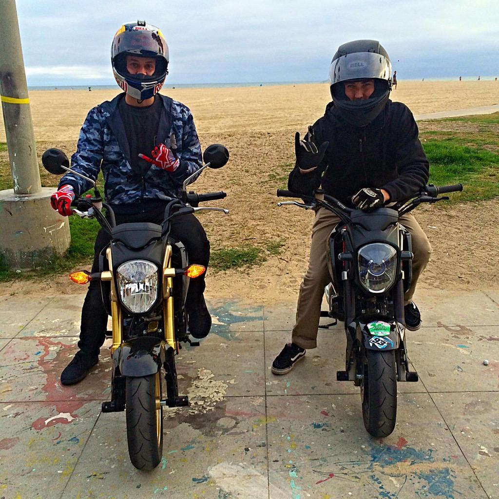 AaronColton's tweet photo. Soul riding into the weekend. Freestyle tomorrow, MTB Sunday.I couldn't be more amped.

#endlessfridays #Venice #grom http://t.co/hY8MAzgNJJ