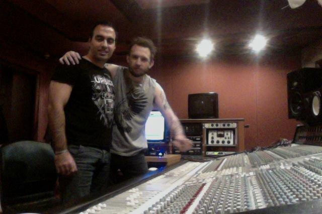 Mezclando en Estudio Panda con Chucky De Ipola. Todo Analogico!!!