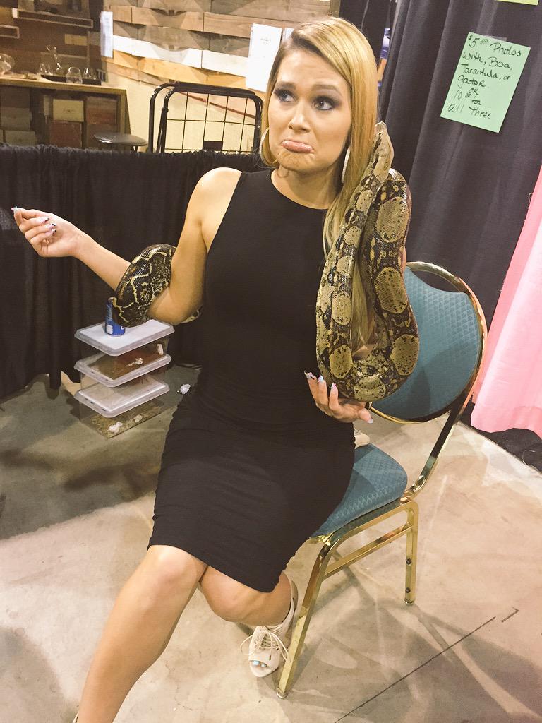 Abby Cross On Twitter And Then This Happened🐍 