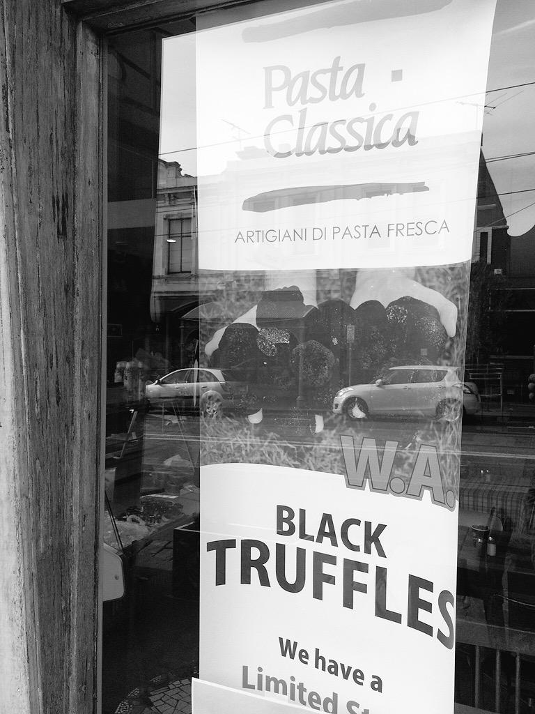 pastaclassica's tweet photo. Finally the #diamond of the kitchen has arrived. Get into the #pastashop for #fresh #truffle &amp; lots of #fresh #pasta http://t.co/BsVkvUOMUZ