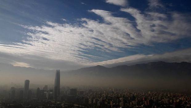 24HorasTVN's tweet image. Intendencia Metropolitana decreta alerta ambiental para este sábado. bit.ly/1FQu03I