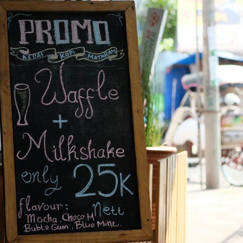 Promo: Waffle + Milkshake (Mocca, Choco Milk, Bubble Gum, Blue Mint) for 25.000. Price include taxes