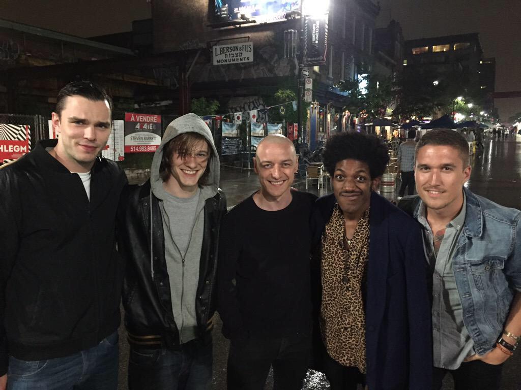 gofckapineapple's tweet photo. WAIT A SECOND #JamesMcAvoy #XMenCast http://t.co/K57xfusccA