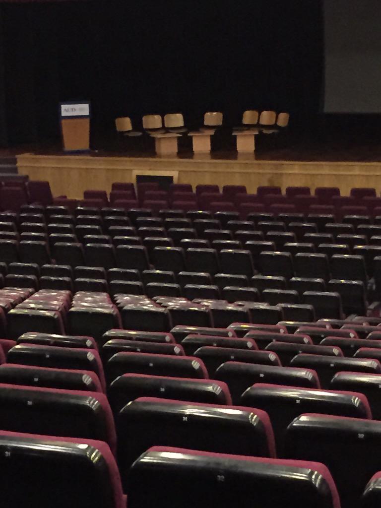 FuadAlmasoud's tweet photo. Excited to be part of a spacial plenary session discussing social engagement. CC @jamesEd_me #AMIC2015 http://t.co/ewTBL1ZGlX