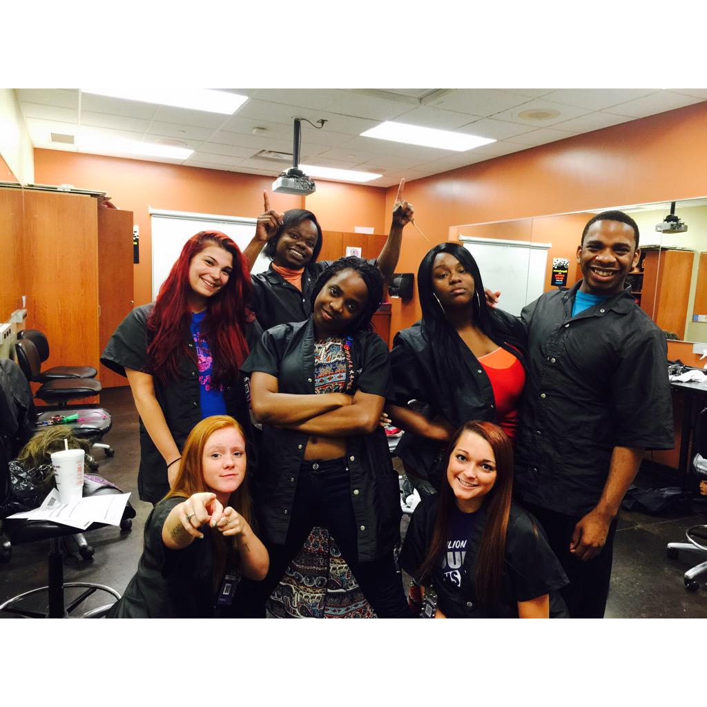 _EndOfTime's tweet image. when your class starts with you and will end with you!! @regencybeauty #FirstStudioLuma #RegencyChampaign #studioluma