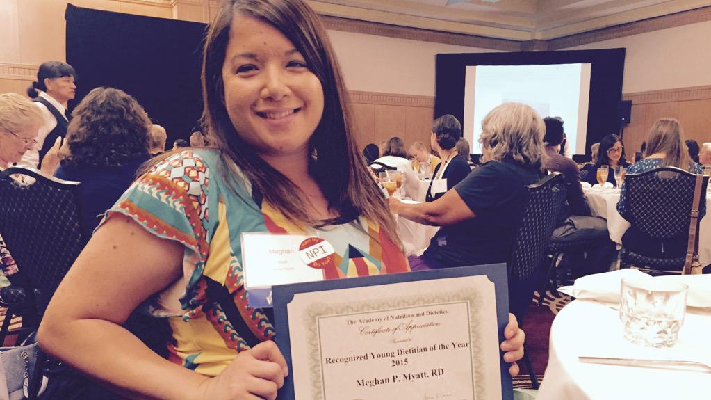 MeghanMyatt's tweet photo. #AZAND conference..humbled by award for Recognized Young Dietitian..and learned so much from all the speakers!! #RDN http://t.co/ktcpbX9Uap