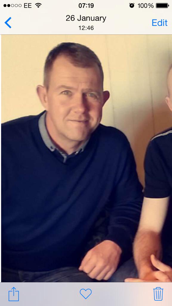 mike_green2014's tweet photo. Wishing my dad a Happy Birthday #oldgit http://t.co/zkSTJH74Oo