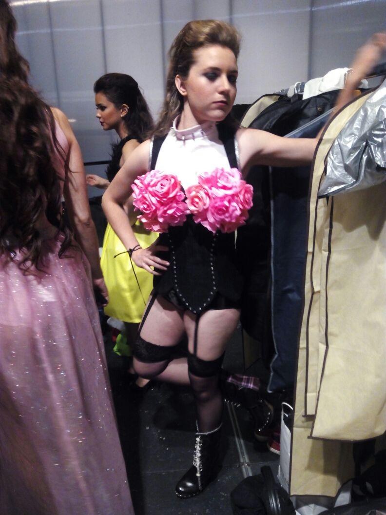 modapordefecto's tweet photo. Backstage. (Diseño de Anago) http://t.co/iIWEZJ3teU
